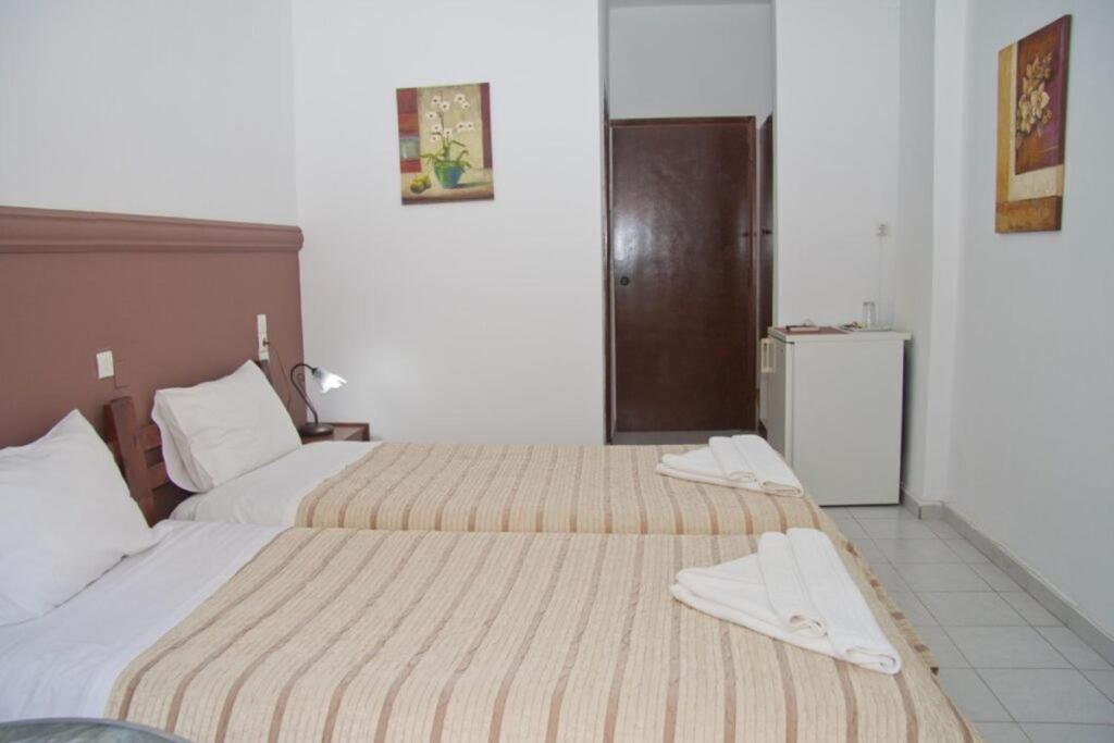 Oyo Kings Hotel Katunayaka Exterior foto